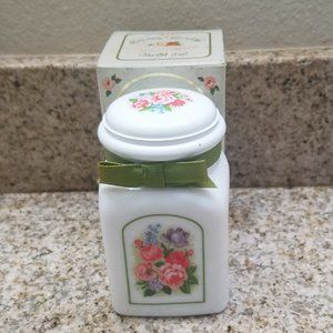 Avon Country Garden Bird Of Paradise Sealed 5 oz. Beauty Dust Bath Powder